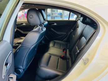 MERCEDES-BENZ A-CLASS 1.5 A 180 D SE Executive Auto 5dr