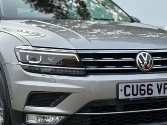 Volkswagen Tiguan 2.0 Tiguan SEL TDI BlueMotion Technology 4Motion Semi-Auto 4WD 5