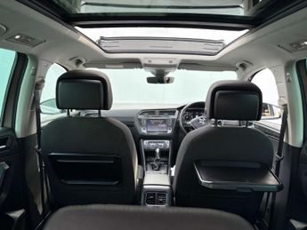 Volkswagen Tiguan 2.0 Tiguan SEL TDI BlueMotion Technology 4Motion Semi-Auto 4WD 5
