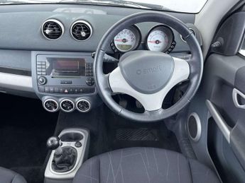 Smart FORFOUR 1.5 CDI Passion Hatchback 5dr Diesel Manual (126 g/km, 95 bhp)