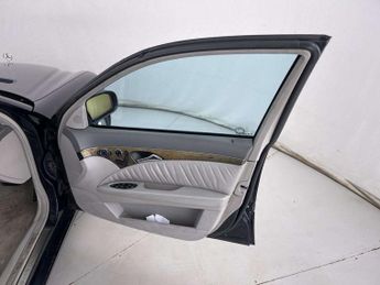 MERCEDES-BENZ E-CLASS 3.2 E320 CDI Avantgarde Estate 5dr Diesel Automatic (194 g/km, 2