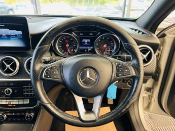 MERCEDES-BENZ A-CLASS 1.6 A 200 Sport Edition Auto 5dr