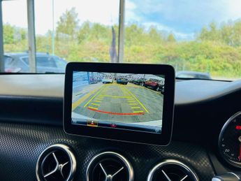 MERCEDES-BENZ A-CLASS 1.6 A 200 Sport Edition Auto 5dr