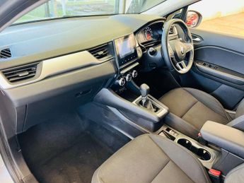 RENAULT CAPTUR 1.3 Captur Iconic TCe Auto 5dr