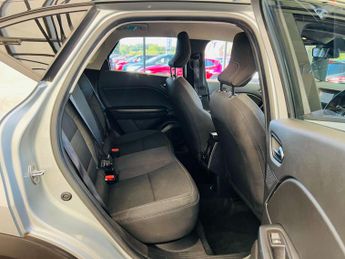 RENAULT CAPTUR 1.3 Captur Iconic TCe Auto 5dr