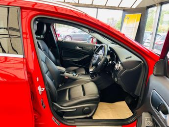 MERCEDES-BENZ GLA 1.6 GLA 200 Sport Auto 5dr