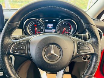 MERCEDES-BENZ GLA 1.6 GLA 200 Sport Auto 5dr