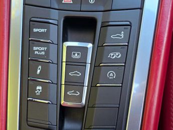 PORSCHE 911 3.8 911 Carrera S Semi-Auto 2dr