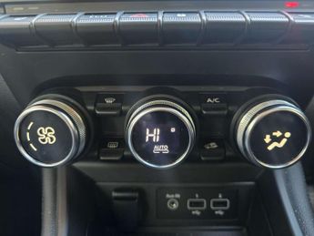 RENAULT ZOE Zoe i Iconic ZE50 5dr