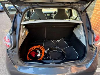 RENAULT ZOE Zoe i Iconic Rapid Charge ZE50 5dr