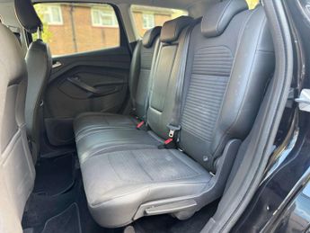 FORD KUGA 1.5 Kuga Titanium 4x4 Auto 4WD 5dr