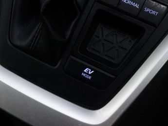 TOYOTA RAV4 2.5 RAV4 Icon HEV 4x2 CVT 5dr