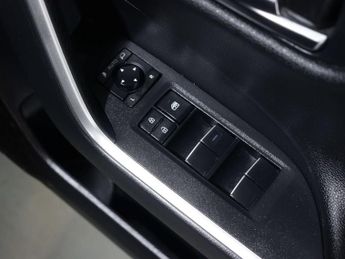 TOYOTA RAV4 2.5 RAV4 Icon HEV 4x2 CVT 5dr