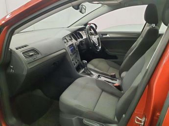 VOLKSWAGEN GOLF 1.6 Golf SE BlueMotion Technology TDI Semi-Automatic 5dr - NATIO