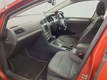 VOLKSWAGEN GOLF 1.6 Golf SE BlueMotion Technology TDI Semi-Automatic 5dr - NATIO