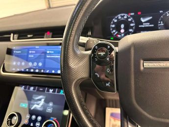 Land Rover RANGE ROVER EVOQUE 2.0 Range Rover Evoque R-Dynamic SE D Auto 4WD 5dr