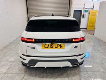 Land Rover RANGE ROVER EVOQUE 2.0 Range Rover Evoque R-Dynamic SE D Auto 4WD 5dr