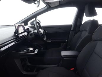 MG MG4 64kWh SE Long Range Hatchback 5dr Electric Auto (203 ps)