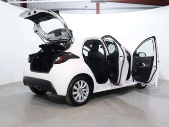 TOYOTA YARIS 1.5 Yaris Icon HEV CVT 5dr