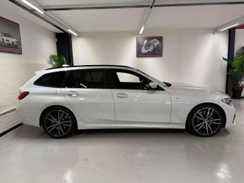 BMW 3 SERIES 2.0 330I M Sport Auto 5dr