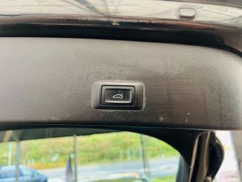 AUDI A6 3.0 A6 Allroad Sport TDI Quattro Semi-Auto 4WD 5dr