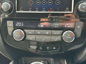 NISSAN QASHQAI 1.5 Qashqai N-Connecta dCi Semi-Automatic 5dr - NATIONAL DELIVER