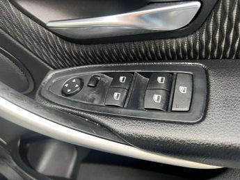 BMW 3 SERIES 2.0 320I SE Auto 4dr