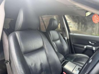 VOLVO XC90 2.4 XC90 SE D5 Auto 4WD 5dr