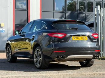 MASERATI LEVANTE 3.0D V6 SUV 5dr Diesel ZF 4WD Euro 6 (s/s) (275 ps)