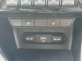 KIA SPORTAGE 1.6 Sportage GT-Line CRDi ISG 4x4 Semi-Automatic 4WD 5dr - NATIO