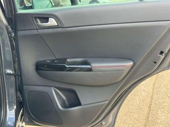 KIA SPORTAGE 1.6 Sportage GT-Line CRDi ISG 4x4 Semi-Automatic 4WD 5dr - NATIO