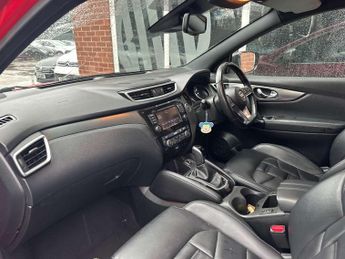 NISSAN QASHQAI 1.5 Qashqai Tekna+ dCi Semi-Auto 5dr