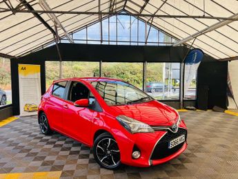 Toyota Yaris 1.5 Yaris Design Hybrid VVT-i CVT 5dr