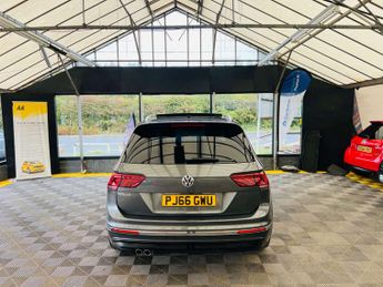 VOLKSWAGEN TIGUAN 2.0 Tiguan R-Line TDI BlueMotion Technology 4Motion Semi-Auto 4W