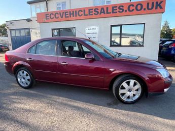 FORD MONDEO 2.0 Mondeo Ghia X Auto 5dr