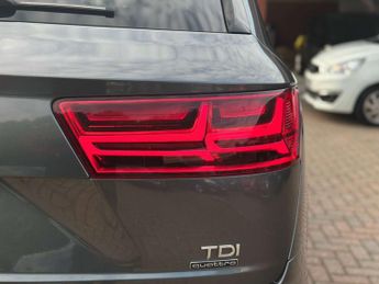 AUDI Q7 3.0 Q7 S Line TDI Quattro Auto 4WD 5dr