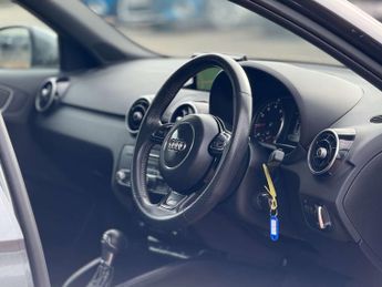 Audi A1 1.4 A1 Sportback TFSI S Line Semi-Auto 5dr