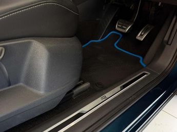 VOLKSWAGEN TIGUAN 1.5 Tiguan R-Line TSi Semi-Auto 5dr