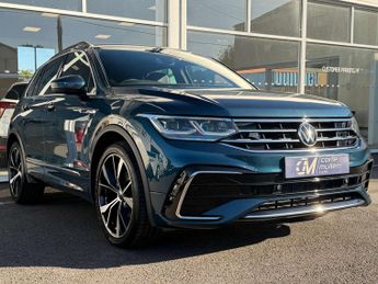 VOLKSWAGEN TIGUAN 1.5 Tiguan R-Line TSi Semi-Auto 5dr