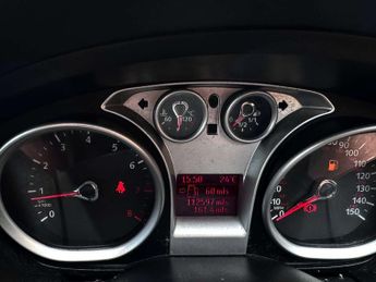 Ford Focus 1.6 Focus Titanium 100 5dr