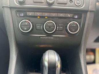 VOLKSWAGEN GOLF 2.0 Golf GTi TSi Semi-Auto 2dr