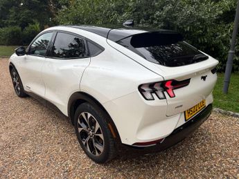 Ford Mustang E MACH X AWD Pan roof