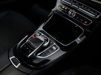 MERCEDES-BENZ E-CLASS 2.0 E 220 D AMG Line Premium Auto 4dr