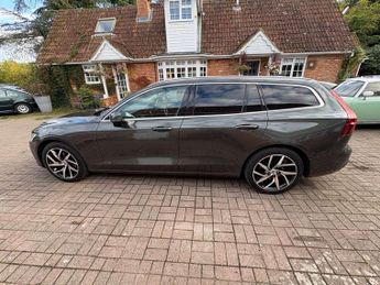 VOLVO V60 2.0 V60 Momentum Pro D3 Auto 5dr