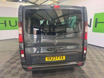 Renault Trafic 2.0 Trafic LL30 Sport Blue dCi Auto Minibus 9 Seat