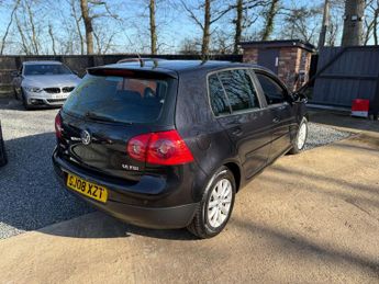 VOLKSWAGEN GOLF 1.6 Golf Match FSI 115 Auto 5dr