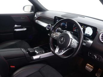 MERCEDES-BENZ EQB EQB 300 AMG Line Premium 4Matic 4WD 5dr