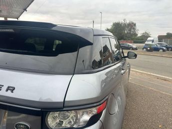 LAND ROVER RANGE ROVER EVOQUE 2.2 Range Rover Evoque Dynamic SD4 Auto 4WD 5dr