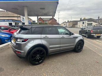 LAND ROVER RANGE ROVER EVOQUE 2.2 Range Rover Evoque Dynamic SD4 Auto 4WD 5dr