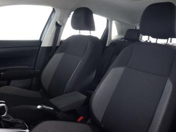 VOLKSWAGEN POLO 1.0 Polo Life TSi Semi-Auto 5dr